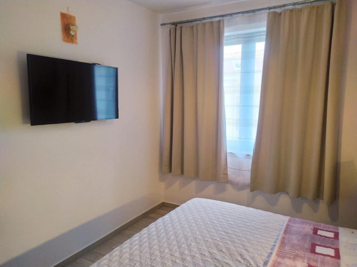 Rimbaldo Apartments Krk Town Buitenkant foto